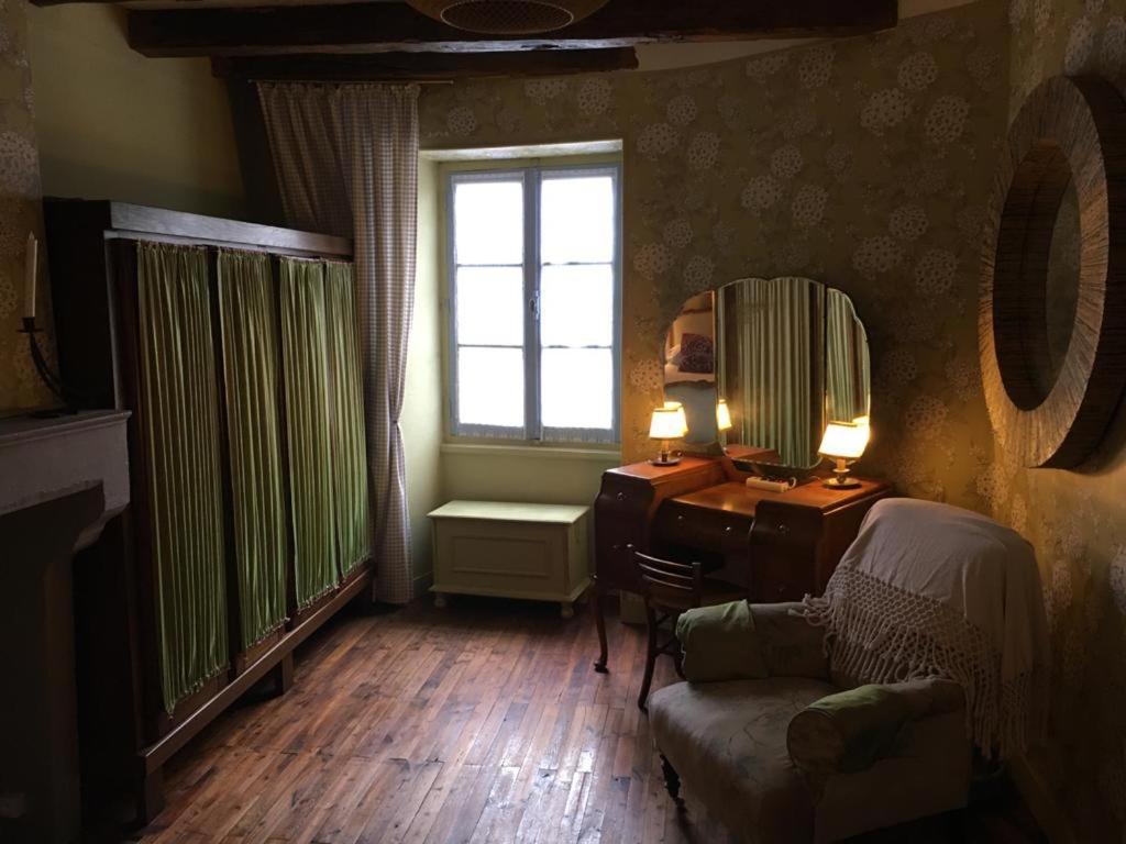 Verteuil-sur-CharenteRiverviewアパートメント エクステリア 写真
